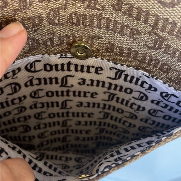 Juicy Couture Chestnut Chino Crossbody, Excellent Condition! - Picture 6 of 11